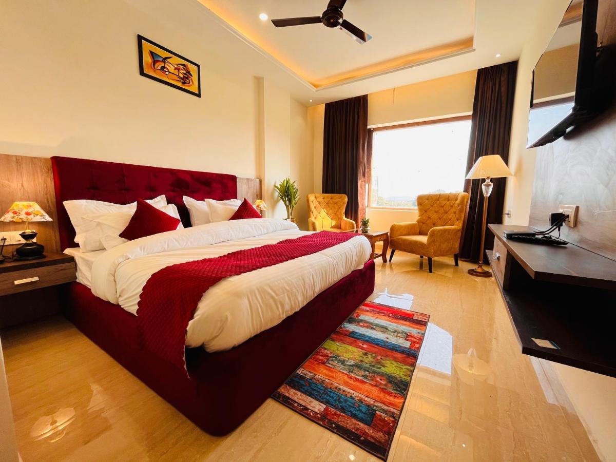 Ganges Blossam - A Four Star Luxury Hotel & Resort 하리드와르 외부 사진