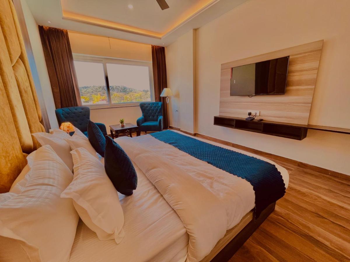 Ganges Blossam - A Four Star Luxury Hotel & Resort 하리드와르 외부 사진