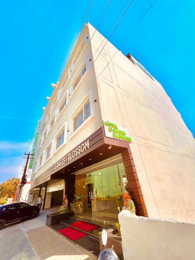 Ganges Blossam - A Four Star Luxury Hotel & Resort 하리드와르 외부 사진