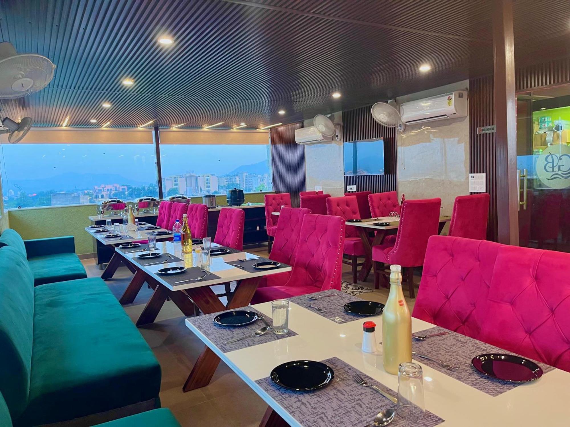 Ganges Blossam - A Four Star Luxury Hotel & Resort 하리드와르 외부 사진